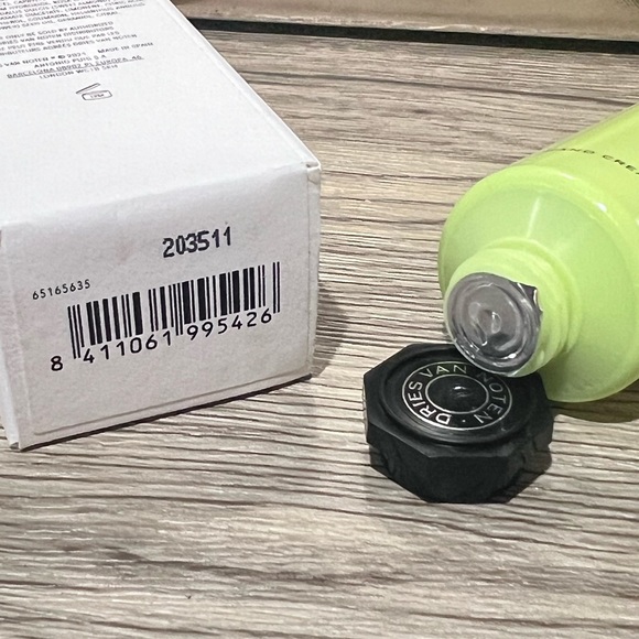 DRIES VAN NOTEN Neon Garden Hand Cream, 1.7 oz. New And Sealed - Picture 5 of 8